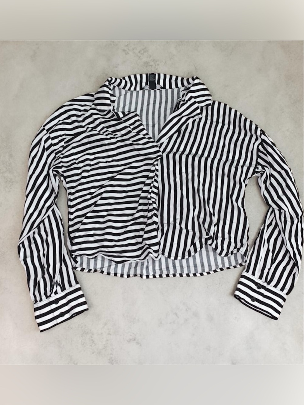 Forever 21 Black and White Striped Cropped Button-Up
